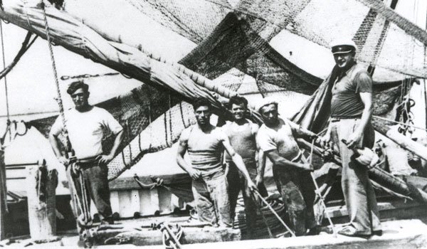 Cattolica anni'30 - Equipaggio M/P "Solferino"