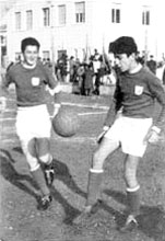 Capitan Antonio Zaccagni con Guido Calbi nella Folgore (la squadra dei ‘frati’)